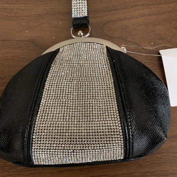 Black evening purse - Picture 2 of 13